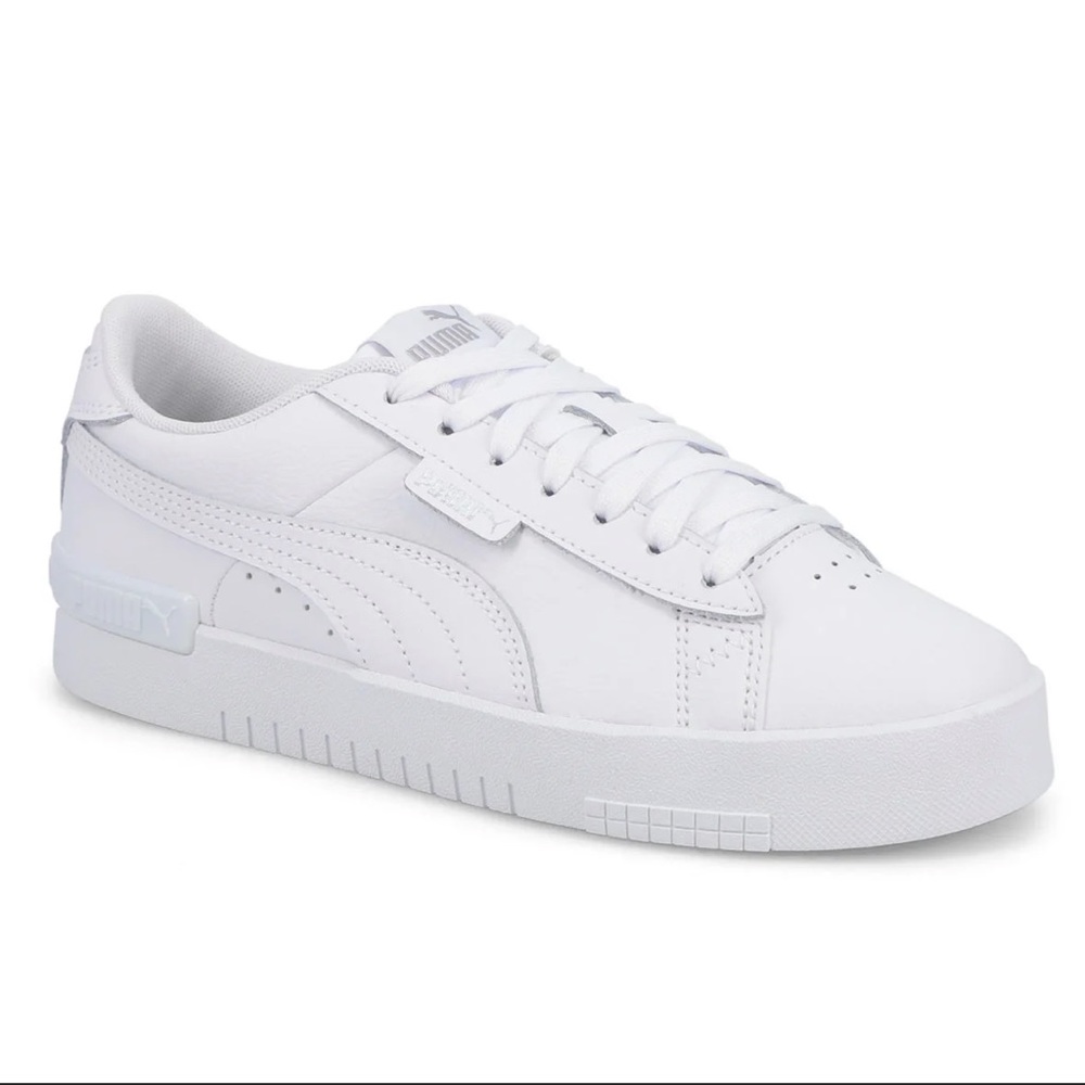 Puma Woman’s Jada White Sneaker
